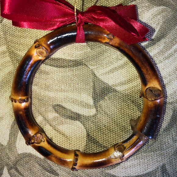 Vintage Hawaiian Carved Bamboo Bangle Bracelet Ornament - Picture 3 of 9